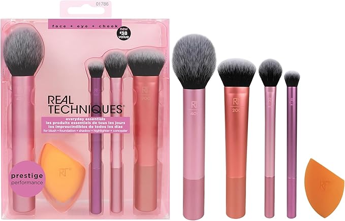 Real Techniques Everyday Essentials + Makeup Sponge Kit – 5 Piece Set
